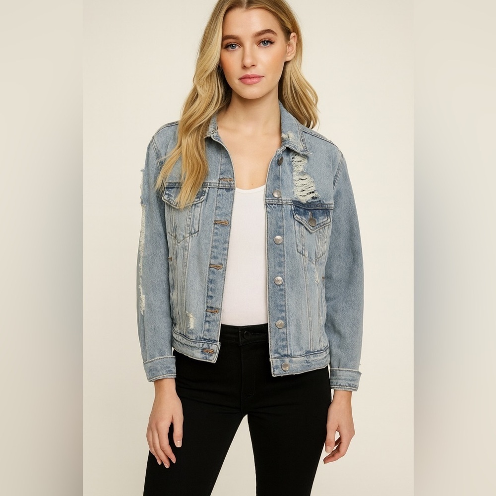 Y2K Grunge Distressed Denim Jacket Women’s Small Light Wash Jean Jacket